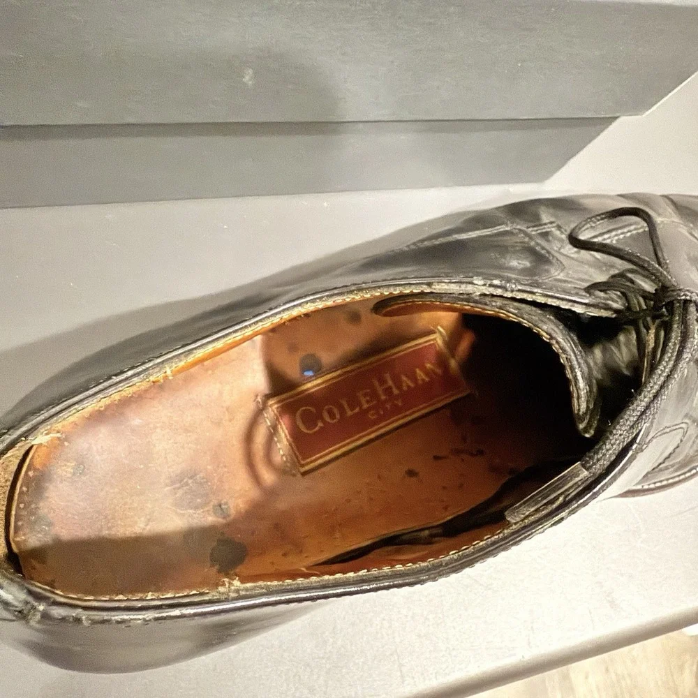 Cole  Haan Shoe Men 9 1/2 Black‎ Leather Lace Dress Shoe C02699 Old Money